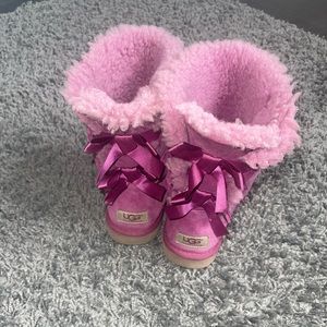 Fur pink Uggs